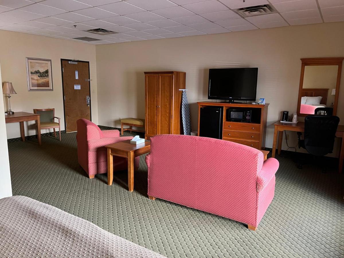 Days Inn & Suites By Wyndham Sutton Flatwoods Eksteriør bilde